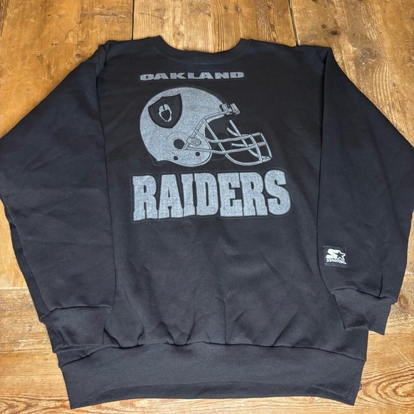 Vintage Starter Oakland Los Angeles Raiders Crewneck Sweatshirt NFL - Picture 2 of 10